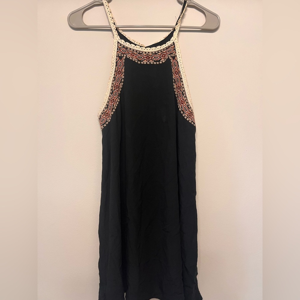 House of Harlow 1960 Black and Cream Midi Dress